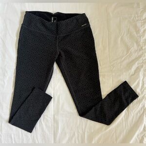 Mondetta Women’s Textured Mid Rise Leggings in Charcoal Grey Abstract Sz M